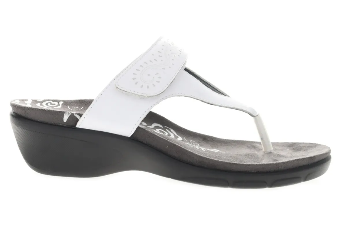 Wynzie-Propet Online