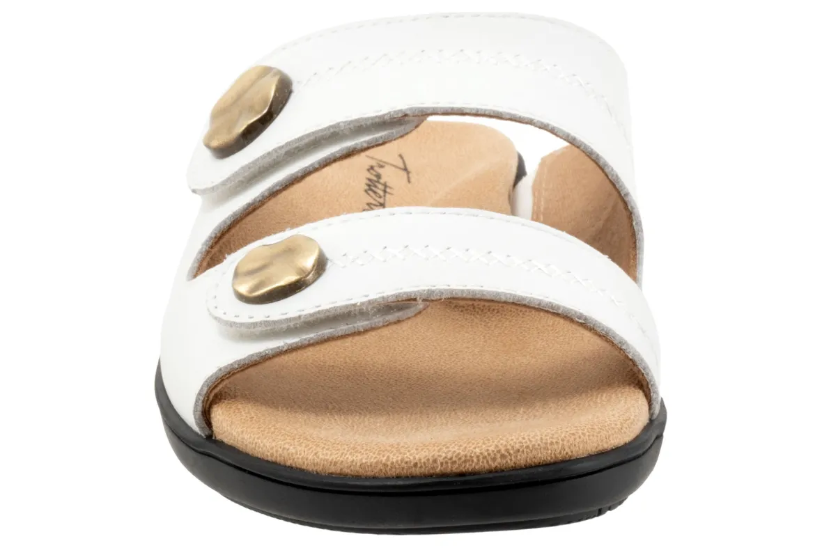 Ruthie Stitch-Trotters Online