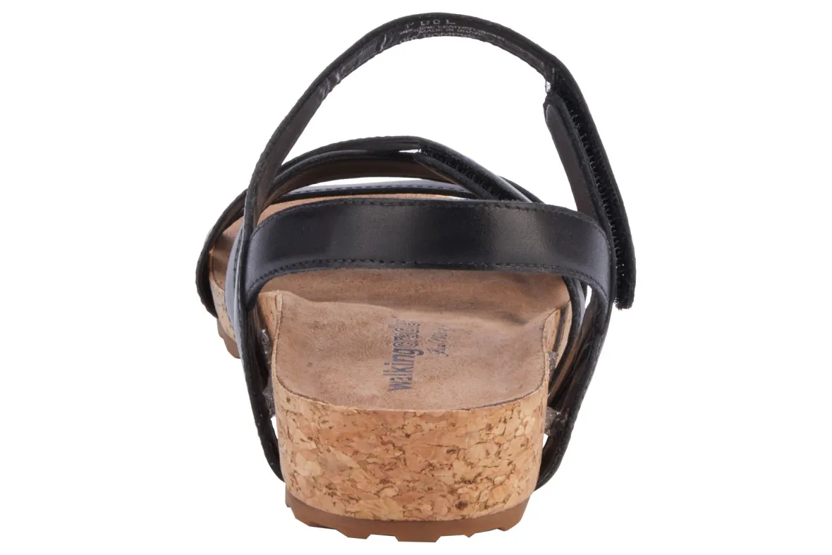 Pool-Walking Cradles Fashion