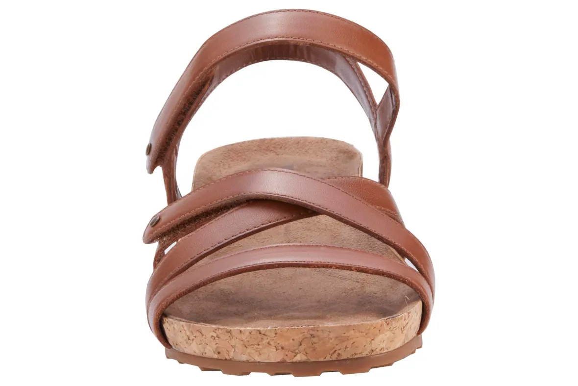 Pool-Walking Cradles Fashion