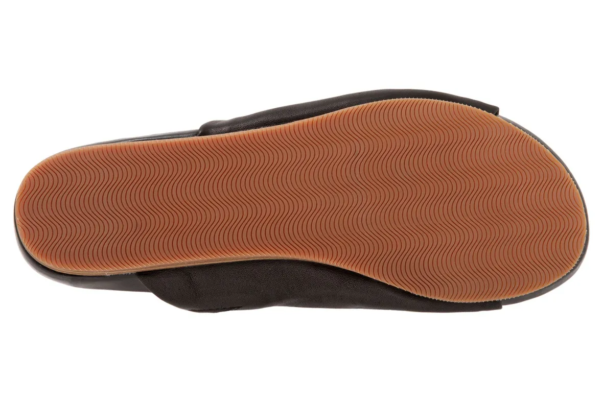 Camano-Softwalk Outlet