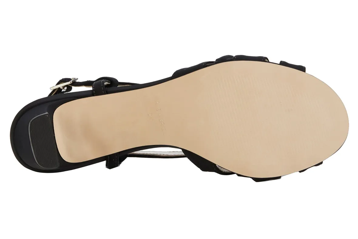 Leandra-Ros Hommerson New