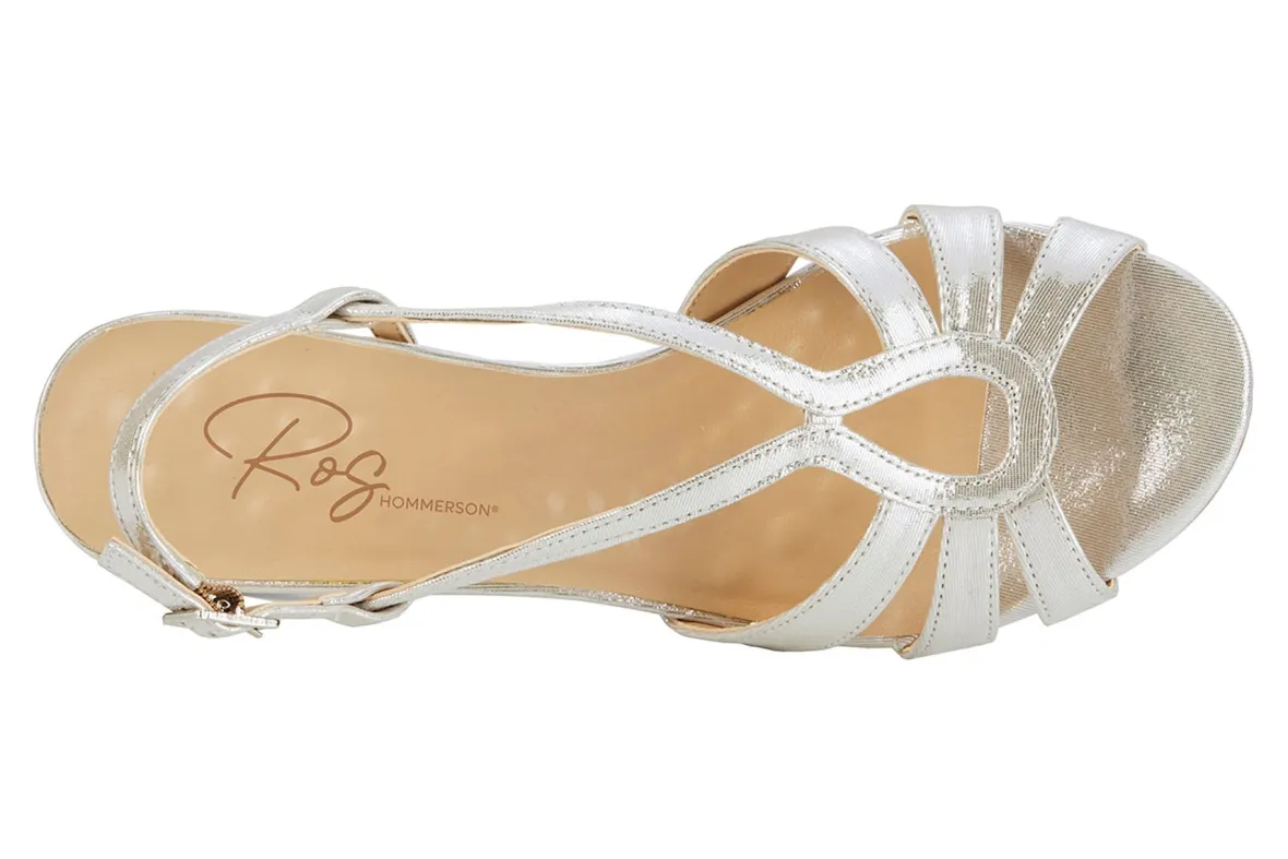 Leandra-Ros Hommerson Hot