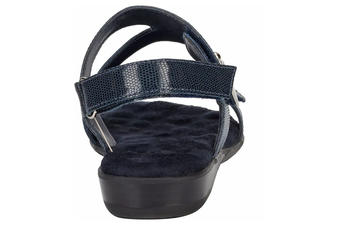 Chloe-Ros Hommerson Online