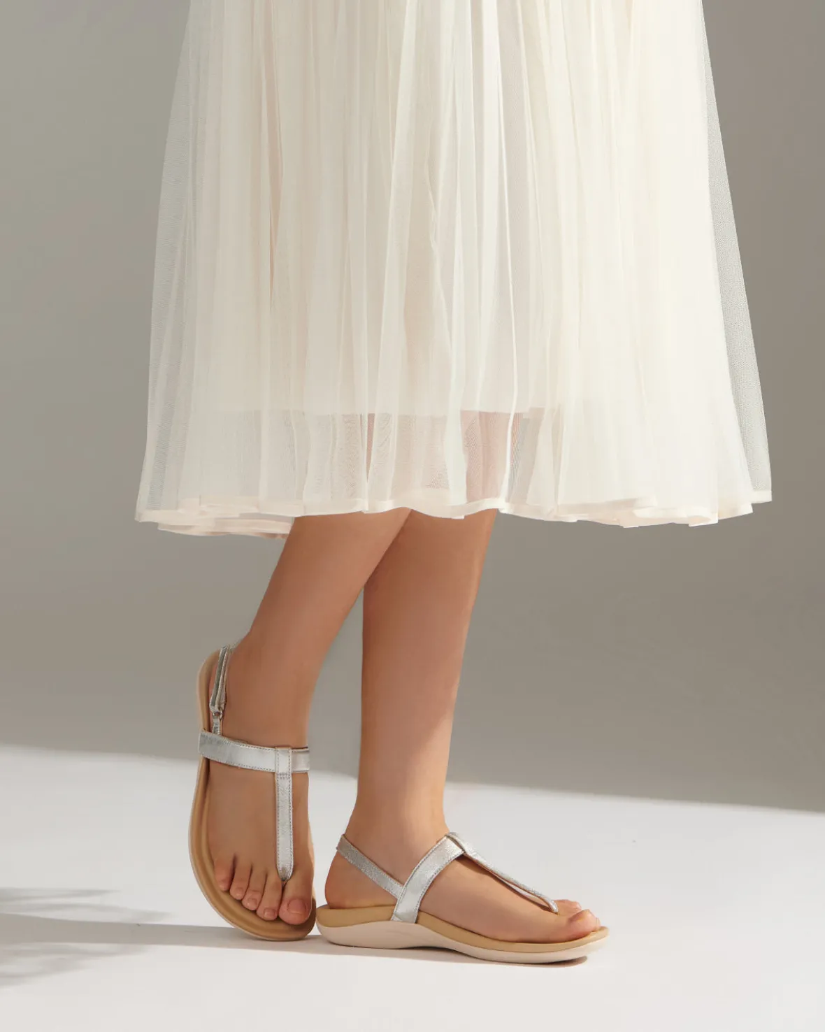 Oasis T Strap Metatarsal-ABEO New