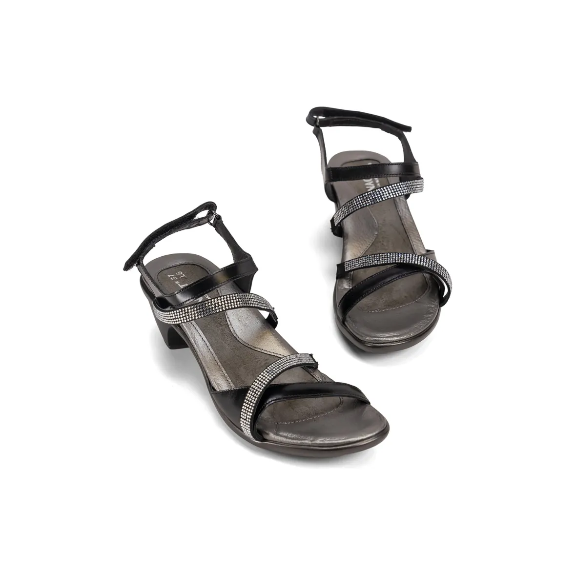 Innovate-Naot Outlet